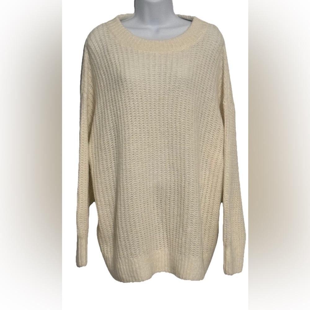 Women's NWT Old navy  Plus Size‎ Sweater Cream Color Sz  2X - Picture 2 of 6